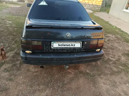 Volkswagen Passat 1991 года за 1 200 000 тг. в Уральск – фото 4