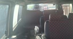 SsangYong Istana 2001 года за 2 400 000 тг. в Алматы – фото 4