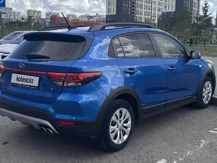 Kia Rio X-Line 2018 года за 7 590 000 тг. в Астана – фото 3