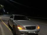 Mercedes-Benz S 320 2001 годаүшін2 800 000 тг. в Алматы