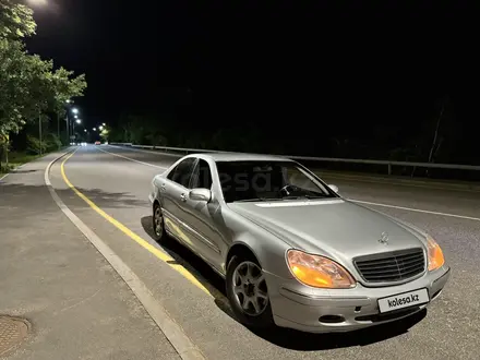 Mercedes-Benz S 320 2001 года за 2 800 000 тг. в Алматы – фото 8