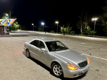 Mercedes-Benz S 320 2001 года за 2 800 000 тг. в Алматы – фото 10