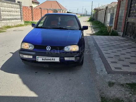 Volkswagen Golf 1997 года за 1 750 000 тг. в Тараз – фото 4