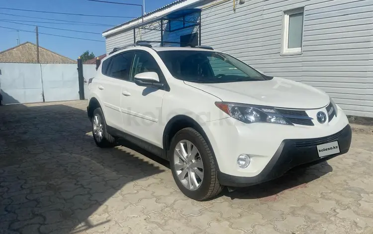 Toyota RAV4 2014 года за 9 000 000 тг. в Атырау