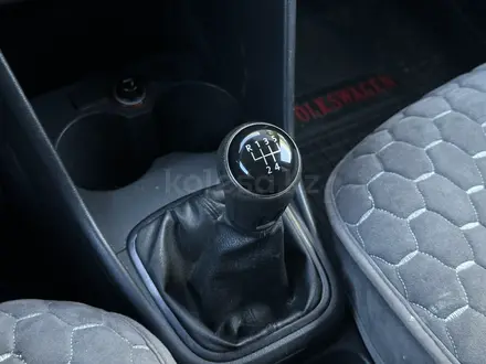 Volkswagen Polo 2014 года за 4 300 000 тг. в Актобе – фото 23