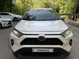 Toyota RAV4 2020 года за 16 300 000 тг. в Алматы – фото 3