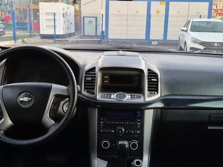 Chevrolet Captiva 2012 года за 3 390 000 тг. в Алматы – фото 19