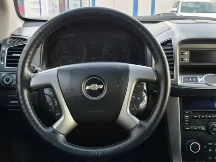Chevrolet Captiva 2012 года за 3 390 000 тг. в Алматы – фото 21