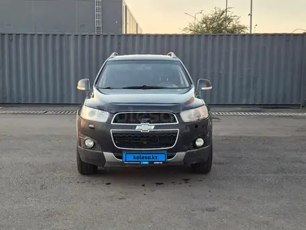 Chevrolet Captiva 2012 года за 3 390 000 тг. в Алматы – фото 2