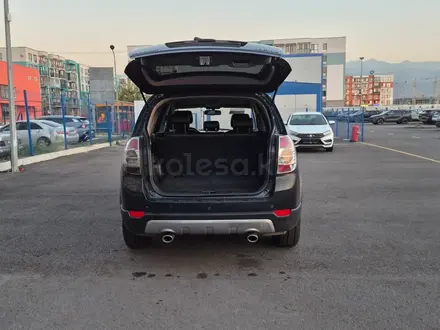 Chevrolet Captiva 2012 года за 3 390 000 тг. в Алматы – фото 9