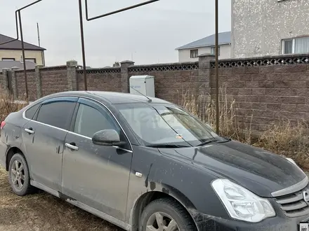 Nissan Almera 2014 года за 3 600 000 тг. в Астана – фото 2