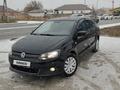 Volkswagen Polo 2013 года за 2 850 000 тг. в Атырау – фото 2