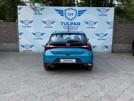 Hyundai i20 2023 года за 7 600 000 тг. в Костанай – фото 3