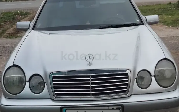 Mercedes-Benz E 230 1996 годаүшін2 300 000 тг. в Шымкент