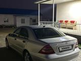 Mercedes-Benz C 180 2000 года за 3 200 000 тг. в Актау – фото 4