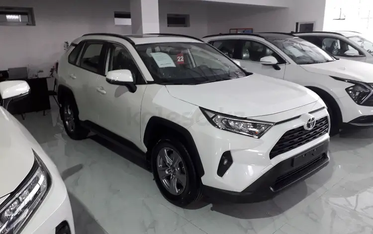 Toyota RAV4 2022 года за 18 000 000 тг. в Шымкент