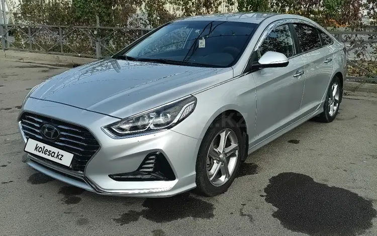 Hyundai Sonata 2019 года за 9 000 009 тг. в Шымкент