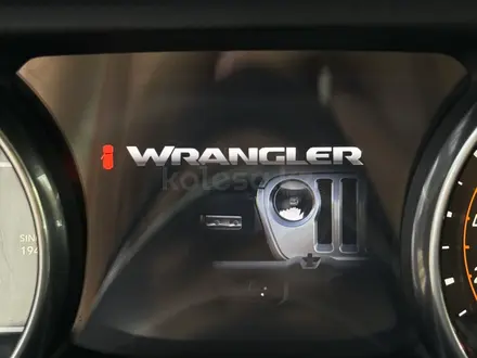 Jeep Wrangler 2018 года за 25 000 000 тг. в Алматы – фото 42