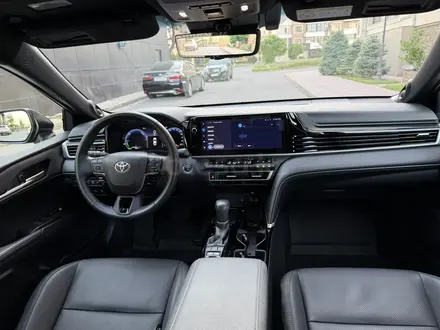 Toyota Camry 2025 года за 20 700 000 тг. в Алматы – фото 10
