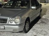 Mercedes-Benz E 230 1998 годаүшін1 900 000 тг. в Караганда – фото 2