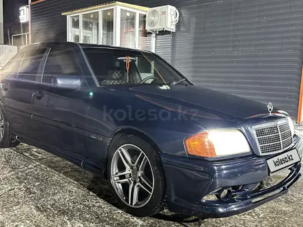 Mercedes-Benz C 230 1996 года за 1 600 000 тг. в Костанай