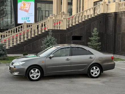 Toyota Camry 2004 года за 6 100 000 тг. в Шымкент – фото 2