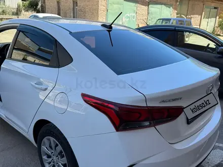 Hyundai Accent 2021 года за 6 150 000 тг. в Алматы – фото 3