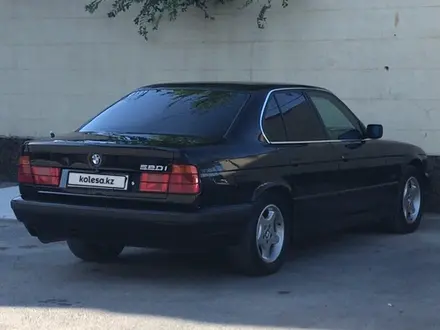 BMW 520 1995 года за 2 600 000 тг. в Туркестан – фото 17