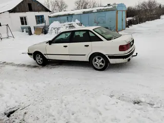 Audi 80, 1992