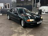 BMW 328 1999 года за 2 930 000 тг. в Алматы