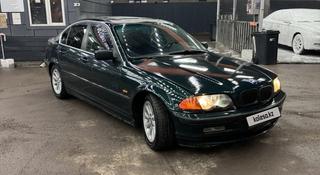 BMW 328 1999 года за 2 930 000 тг. в Алматы