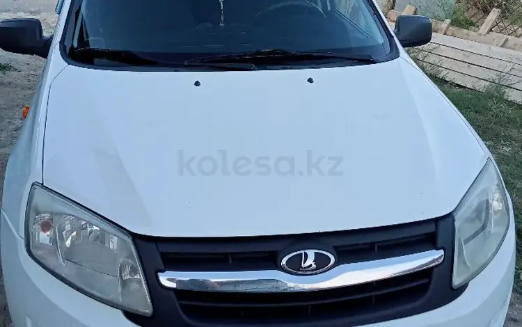 ВАЗ (Lada) Granta 2190 2013 годаүшін3 300 000 тг. в Атырау