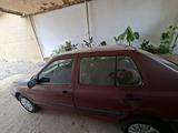 Volkswagen Vento 1993 года за 850 000 тг. в Шымкент – фото 4