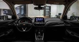 Chevrolet Onix LTZ 2025 года за 6 990 000 тг. в Жетысай – фото 4