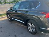 Hyundai Santa Fe 2023 годаүшін13 200 000 тг. в Астана – фото 3