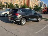 Hyundai Santa Fe 2023 годаүшін13 200 000 тг. в Астана – фото 2