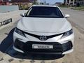 Toyota Camry 2022 годаүшін16 400 000 тг. в Атырау – фото 2