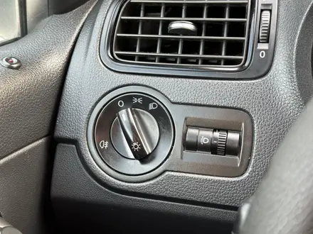 Volkswagen Polo 2019 года за 5 890 000 тг. в Актобе – фото 15