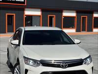 Toyota Camry 2017 года за 13 000 000 тг. в Атырау