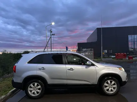 Kia Sorento 2010 года за 5 500 000 тг. в Уральск – фото 4