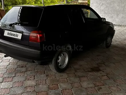 Volkswagen Golf 1993 года за 1 250 000 тг. в Алматы – фото 3