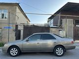 Toyota Camry 2001 года за 3 200 000 тг. в Шымкент – фото 4