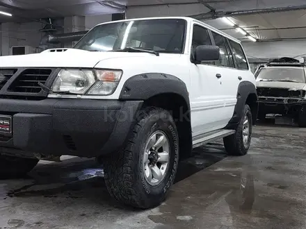 Nissan Patrol 1999 года за 5 800 000 тг. в Алматы – фото 2