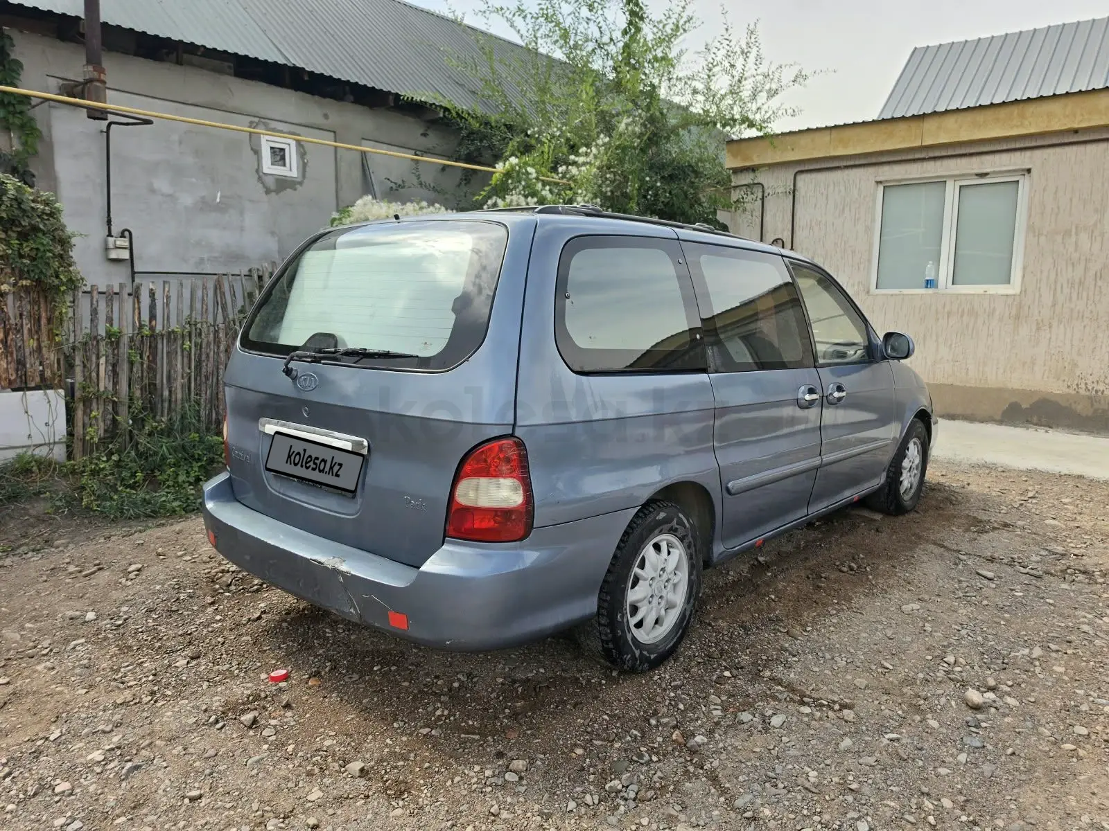 Kia Carnival, 2000