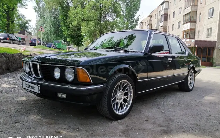 BMW 735 1994 года за 3 500 000 тг. в Алматы