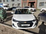 Chevrolet Onix 2025 годаүшін6 700 000 тг. в Астана – фото 2