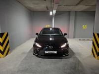 Toyota Camry 2021 года за 14 800 000 тг. в Шымкент