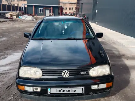 Volkswagen Golf 1994 года за 1 800 000 тг. в Караганда