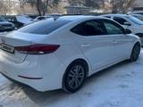 Hyundai Elantra 2017 года за 7 100 000 тг. в Уральск – фото 4