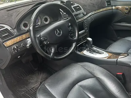 Mercedes-Benz E 55 AMG 2005 года за 8 800 000 тг. в Алматы – фото 13